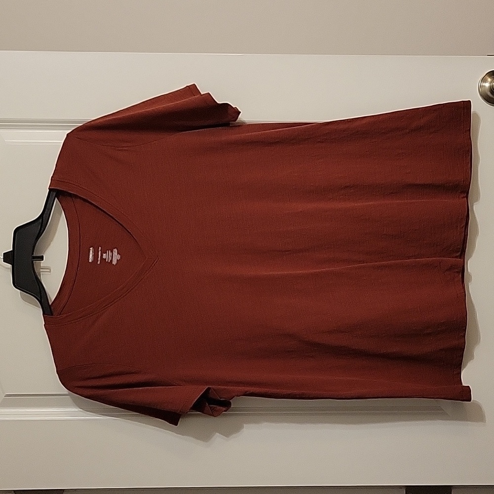 Women's Sonoma, V-neck, Short sleeve, The Everyday Tee, Burgandy 0X